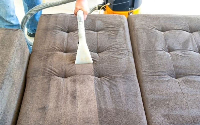 Giặt ghế sofa theo đúng kế hoạch cam kết trong hợp đồng