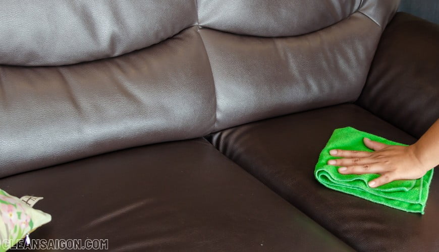 Sofa cleaning service in Ha Noi